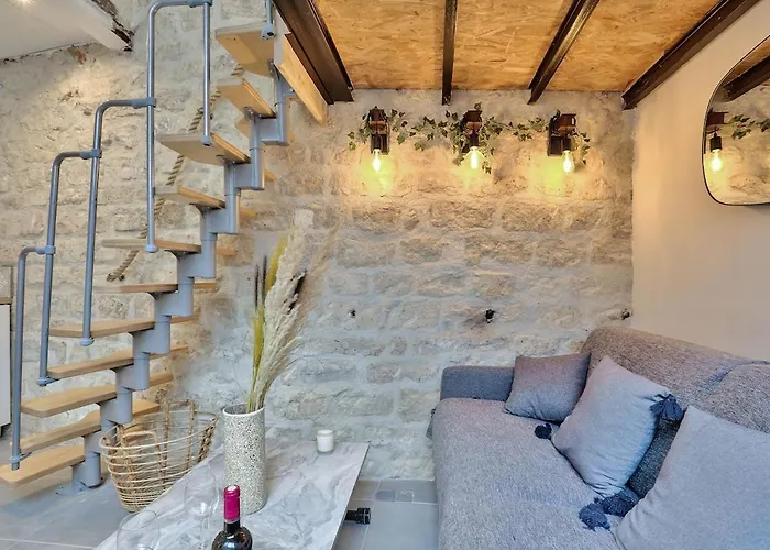 Apartmán Walking Distance From Marais With Mobile Ac