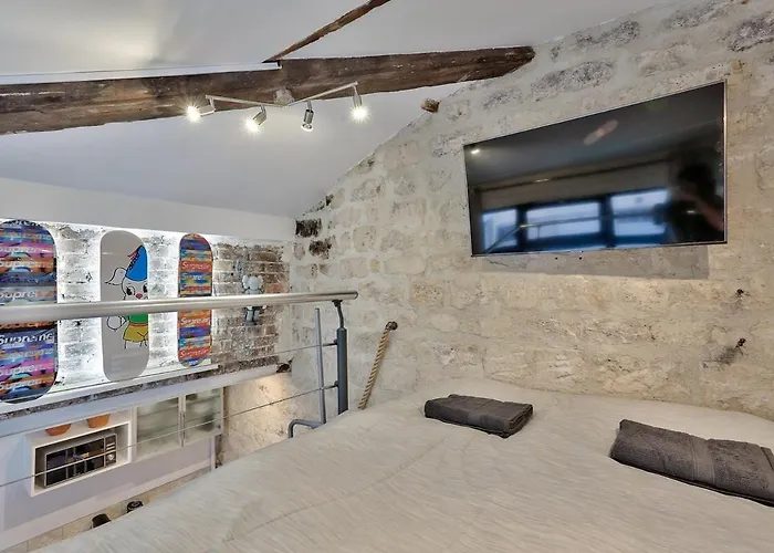 Walking Distance From Marais With Mobile Ac Apartamento *